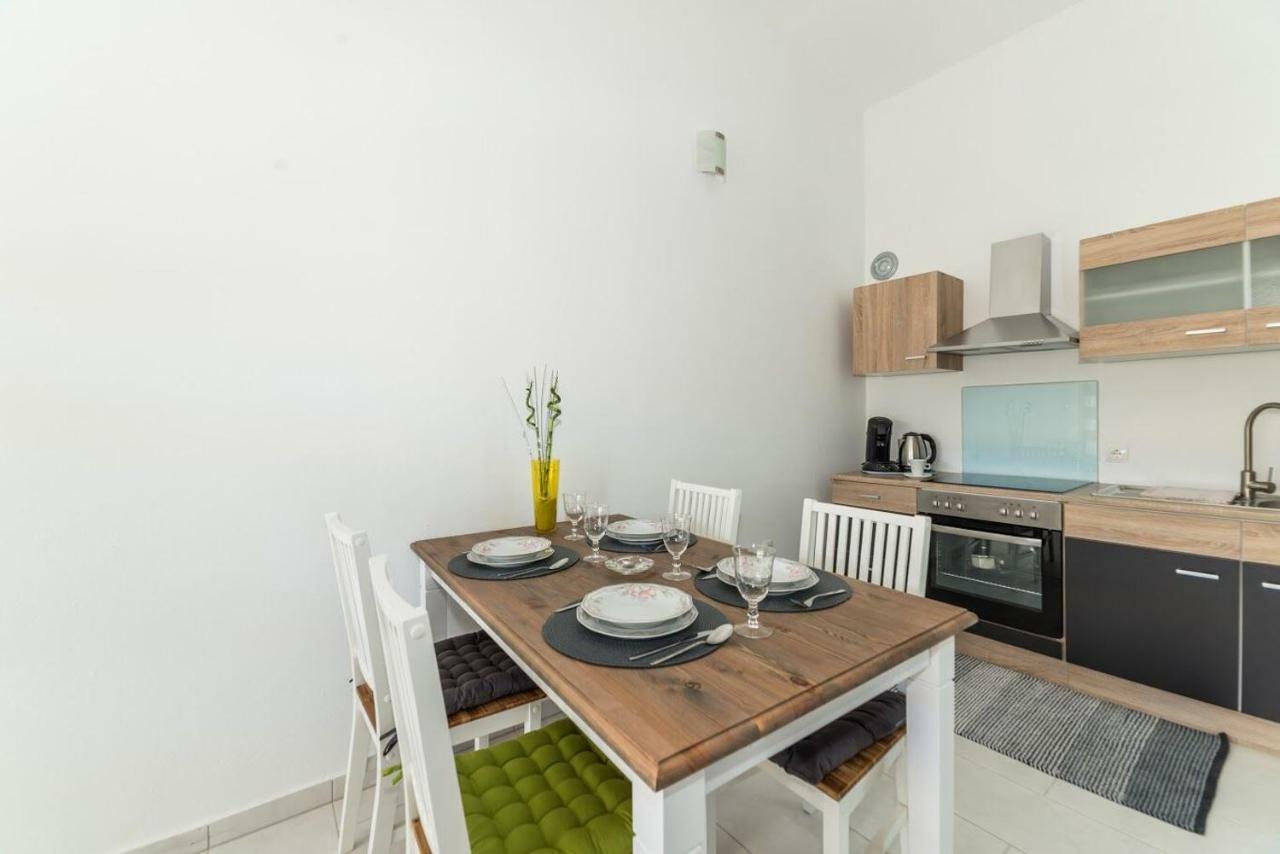Apartments Vam Vir Ngoại thất bức ảnh