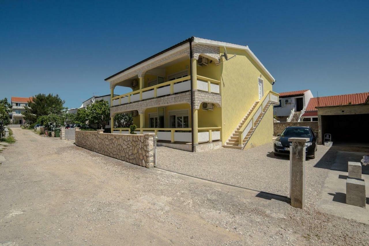 Apartments Vam Vir Ngoại thất bức ảnh