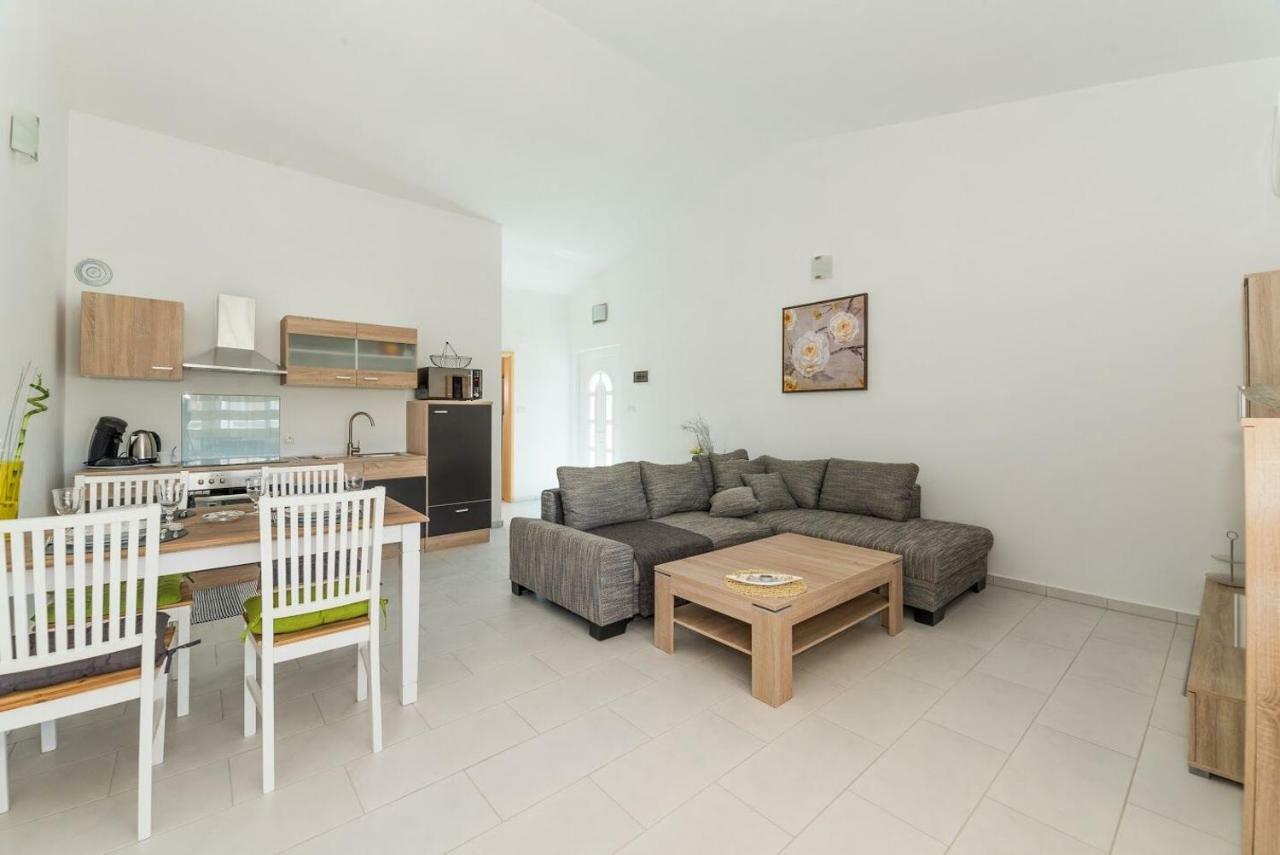Apartments Vam Vir Ngoại thất bức ảnh