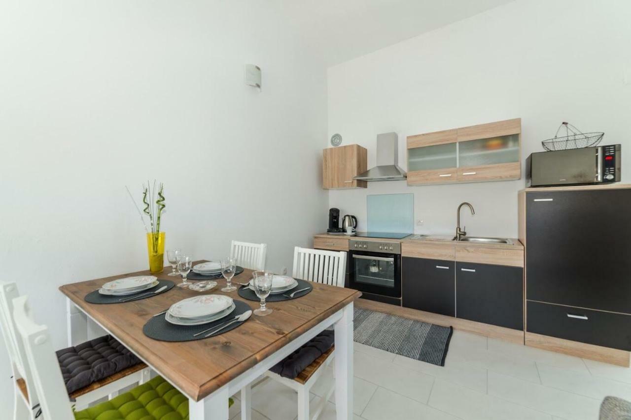 Apartments Vam Vir Ngoại thất bức ảnh